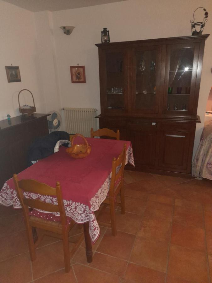 Casa Vacanza Villa Fondi Esterno foto